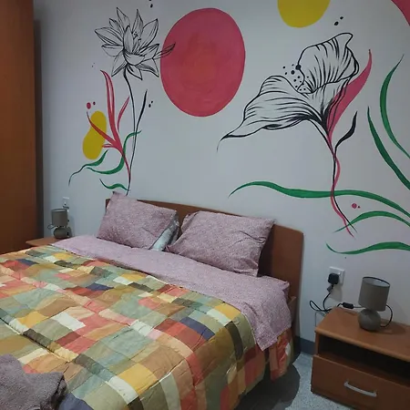 3 Flamingos Homestay St. Paul's Bay